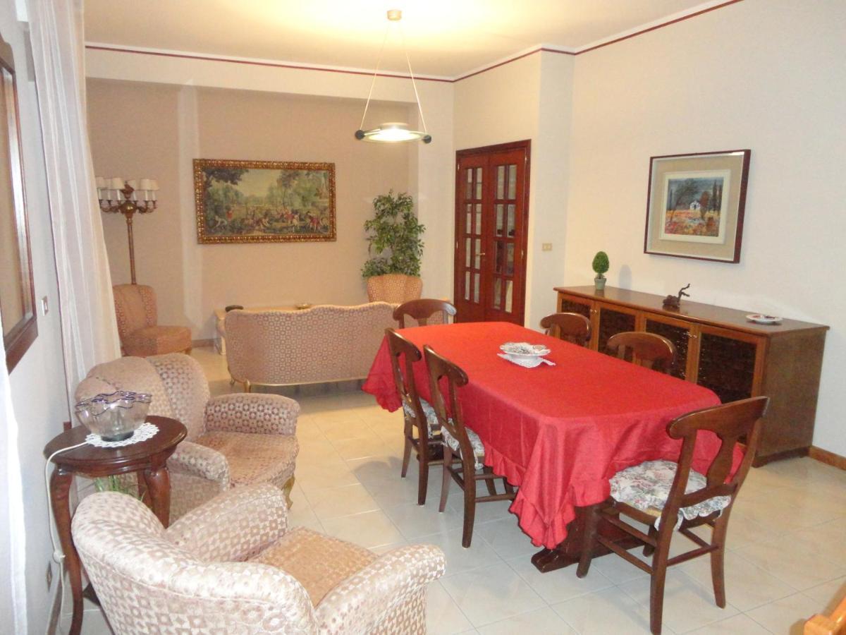 リポストCasa Delle Pomelie - Taormina & Etna Panoramic Viewsアパートメント エクステリア 写真